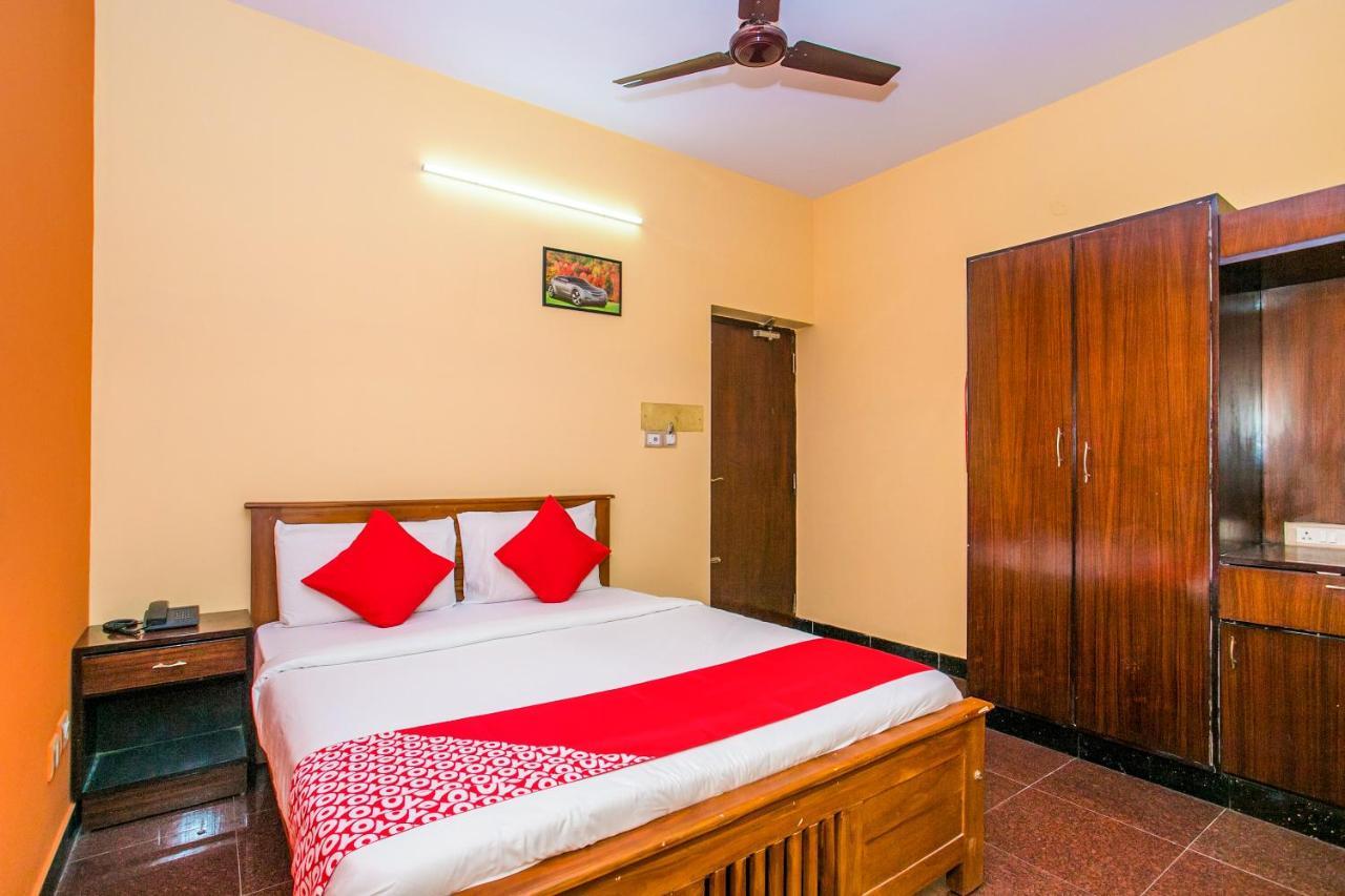 Priyanka Residency Hotel Bangalore Exterior photo