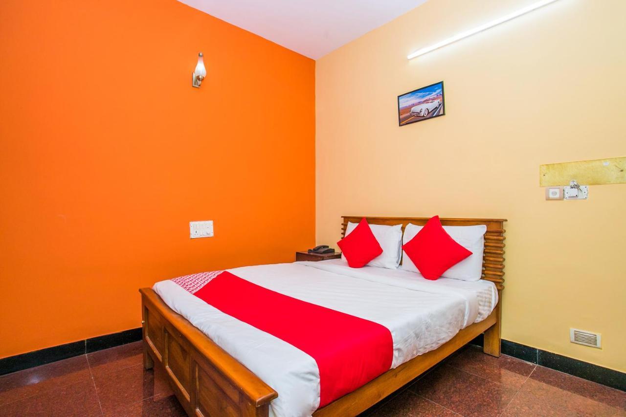 Priyanka Residency Hotel Bangalore Exterior photo